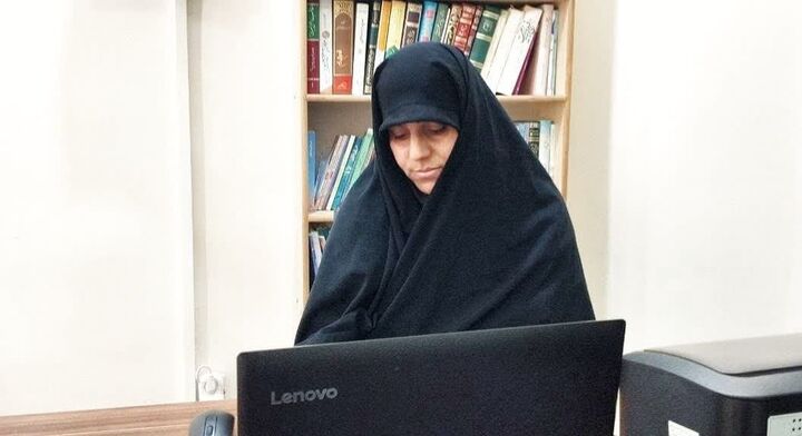 تبدیل حوزه خواهران به قطب علمی در مسائل زن و خانواده