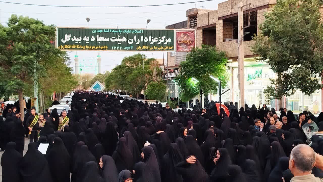 از میدان تا حرم، اشک تا بهشت؛ آران و بیدگل با شهید «فتح‌ٌقریب» وداع کرد