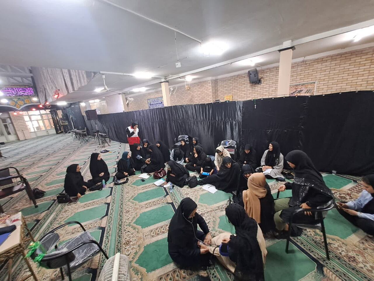 دوره آموزشی امداد و نجات ویژه بانوان زیر نظر هلال احمر برگزار شد