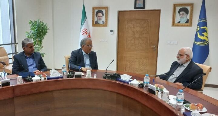 امضای تفاهم‌نامه همکاری میان کمیته امداد و استانداری سیستان و بلوچستان