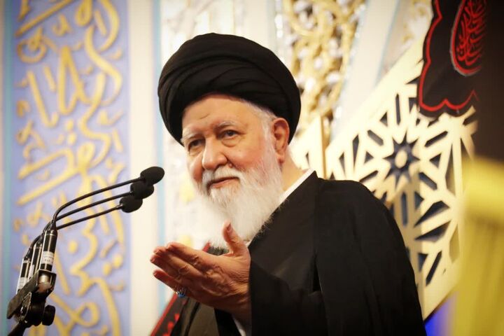 نقش راهبردی رهبر معظم انقلاب در دفاع مقدس ۱۲ روزه