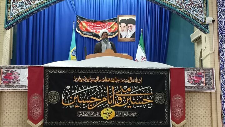 کشاندن دعواهای جناحی و سیاسی به عرصه عمومی خیانت به انسجام ملی است