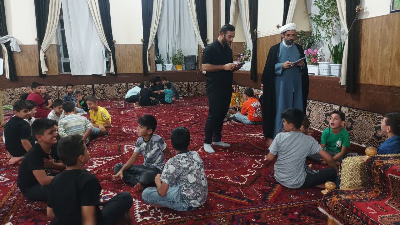 پیوندی از جنس قرآن و شهدا در کانون امام زمان (عج) میاندوآب