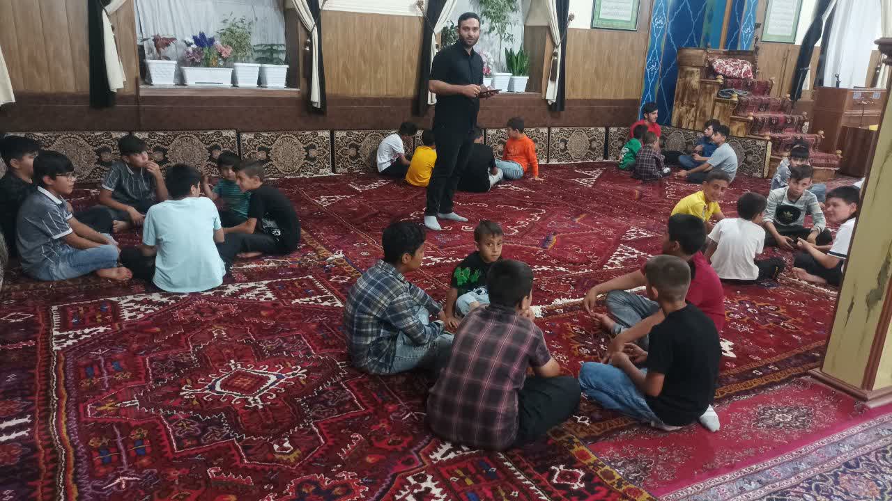 پیوندی از جنس قرآن و شهدا در کانون امام زمان (عج) میاندوآب