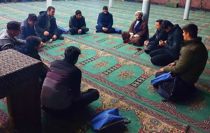 انقلابِ محلی مسجد جامع انقلاب