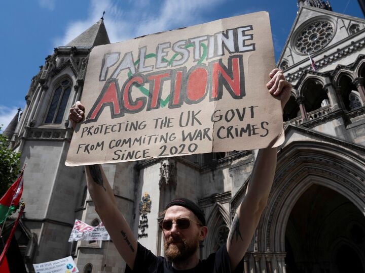 راهپیمایی در لندن در حمایت از فلسطین/ دستگیری ۵۵ نفر در مقابل پارلمان انگلیس