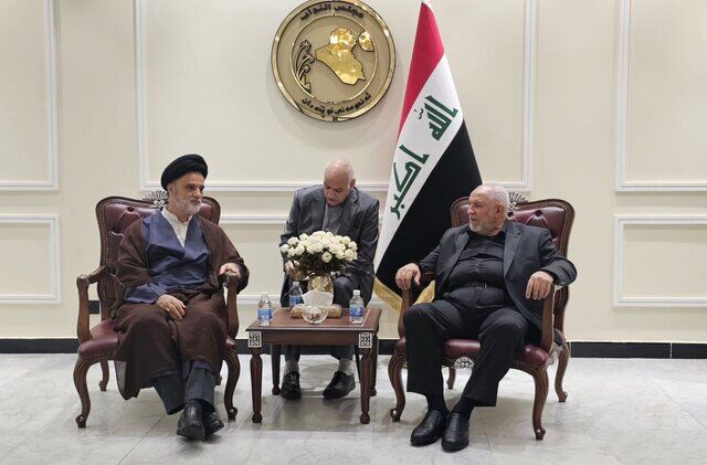 هیئت پارلمانی ایران به عراق سفر کرد
