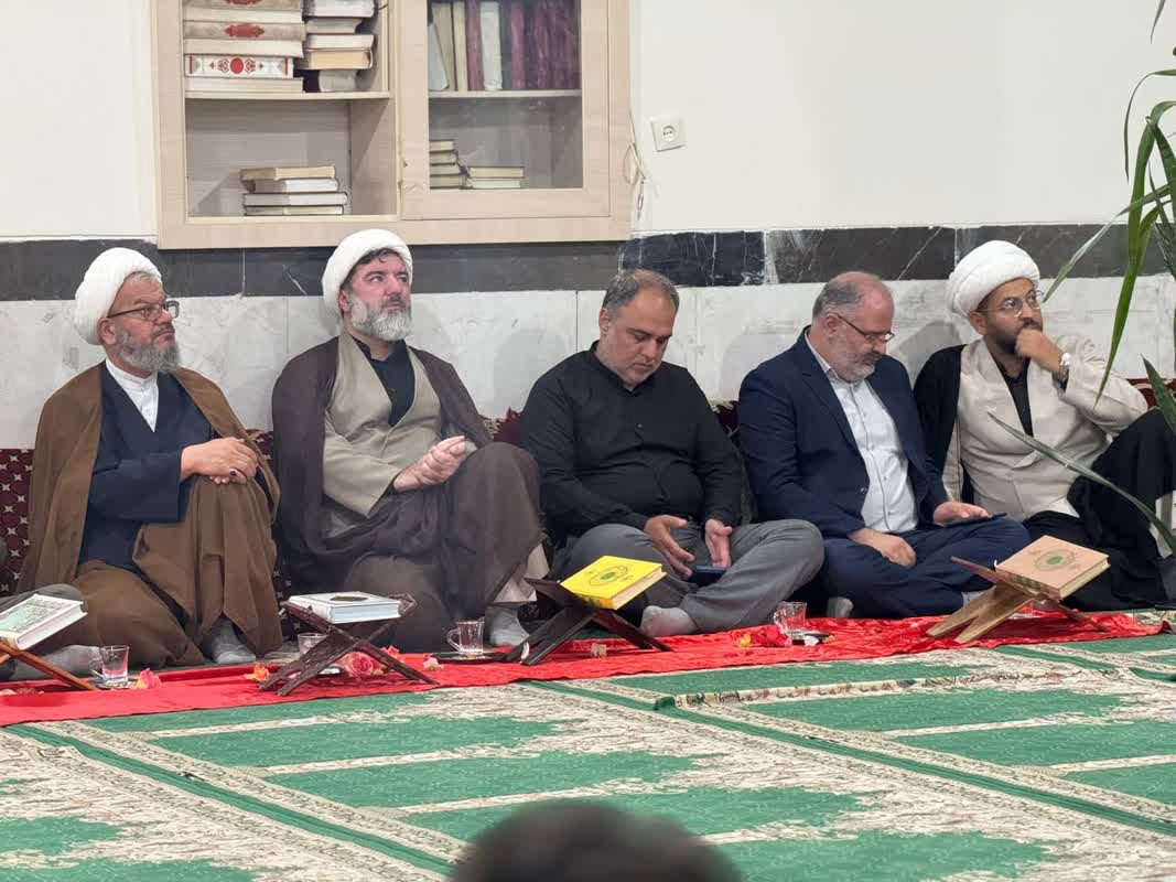 محفل نورانی انس با قرآن کریم در دامغان برگزار شد