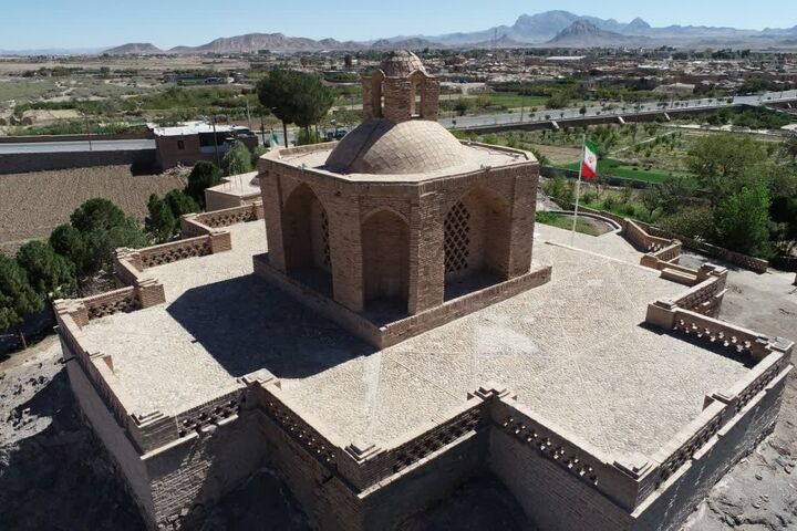 مرمت آرامگاه ابن حسام خوسفی آغاز شد