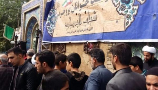 ارائه ۵۰۰ خدمت متنوع به زائران اربعین توسط بچه‌مسجدی‌های بروجرد