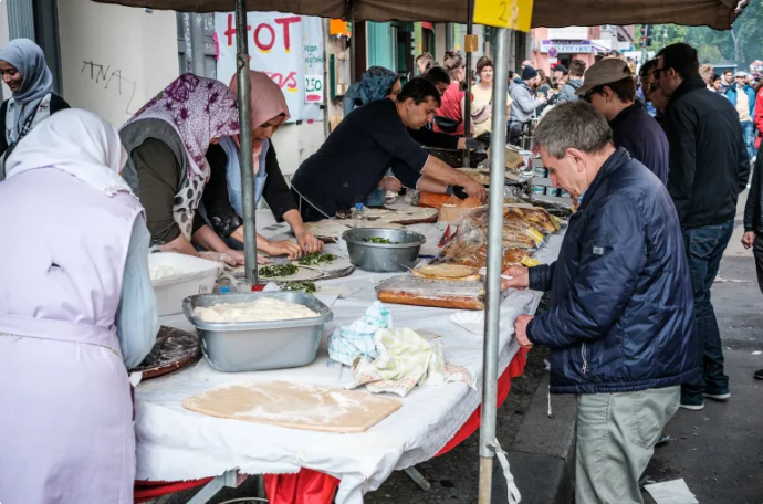 رشد فرهنگ حلال در آلمان؛ نشانه‌ای از پذیرش تنوع دینی در قلب اروپا