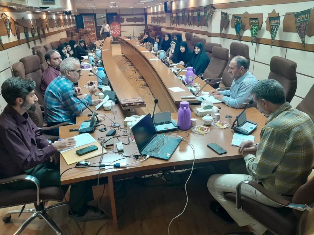 نشست هماهنگی داوران حفظ تخصصی استان اصفهان برگزار شد