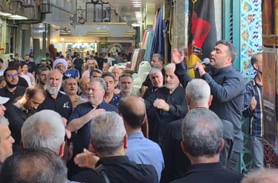 دسته عزاداری بازاریان تهران در سالروز شهادت امام زین‌العابدین علیه‌السلام