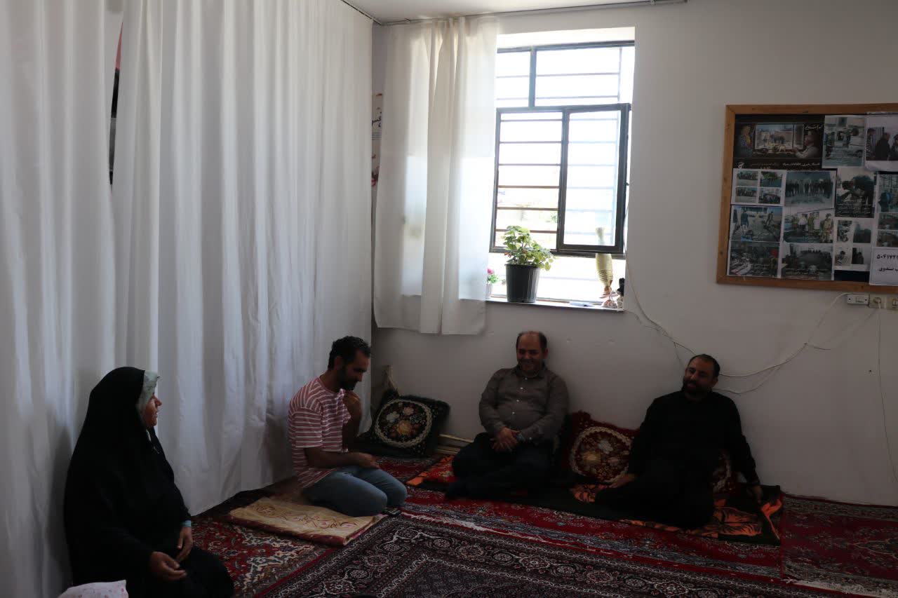 حضور فعال در مسجد؛ رمز آیندهسازی جوانان انقلابی/ قرآن و تقویت هویت دینی