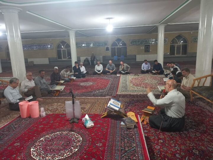 محفل قرآنی «شفاالصدور» در مسجد قبای سنندج برگزار شد