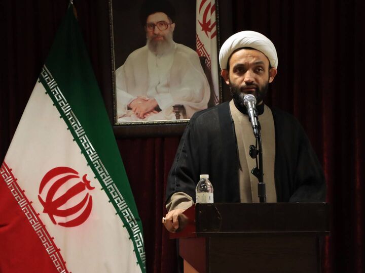 دشمنی تمدن غرب با انقلاب اسلامی به دلیل اتحاد دین و دنیا در اربعین است