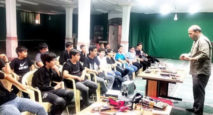 غنی سازی اوقات فراغت نوجوانان مسجدی با برگزاری کارگاه های مهارت افزایی