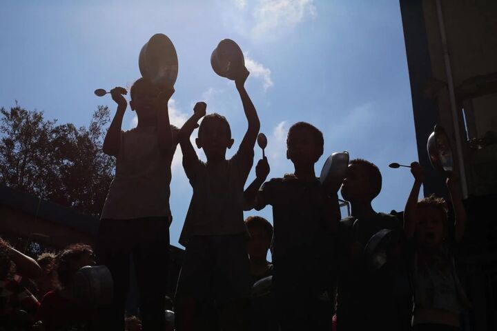 درخواست حماس برای تحرک جهانی به منظور شکستن محاصره غزه و توقف جنایت گرسنگی