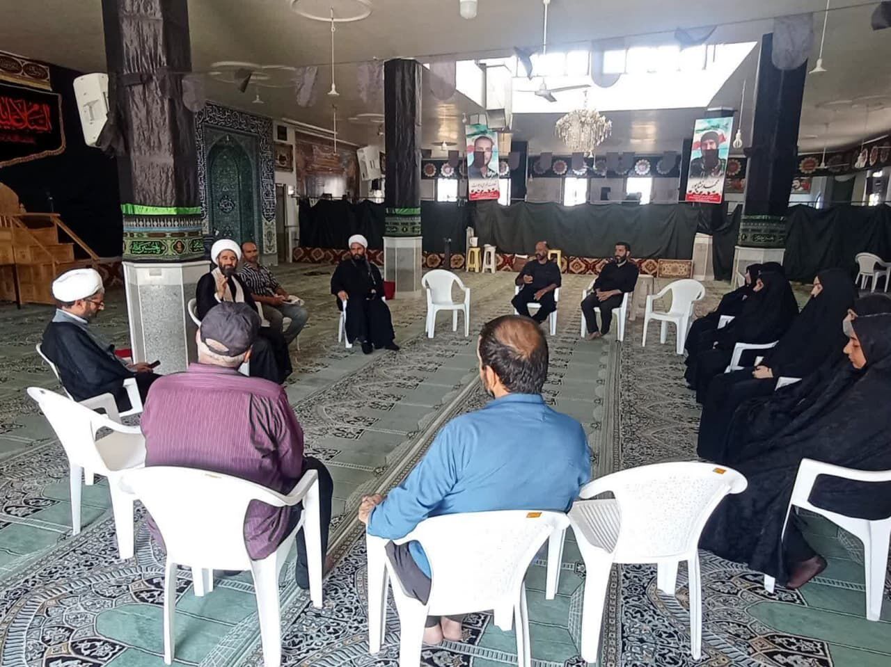 بازدید نماینده بنیاد هدایت از سه مسجد شاخص بخش کویرات آران و بیدگل