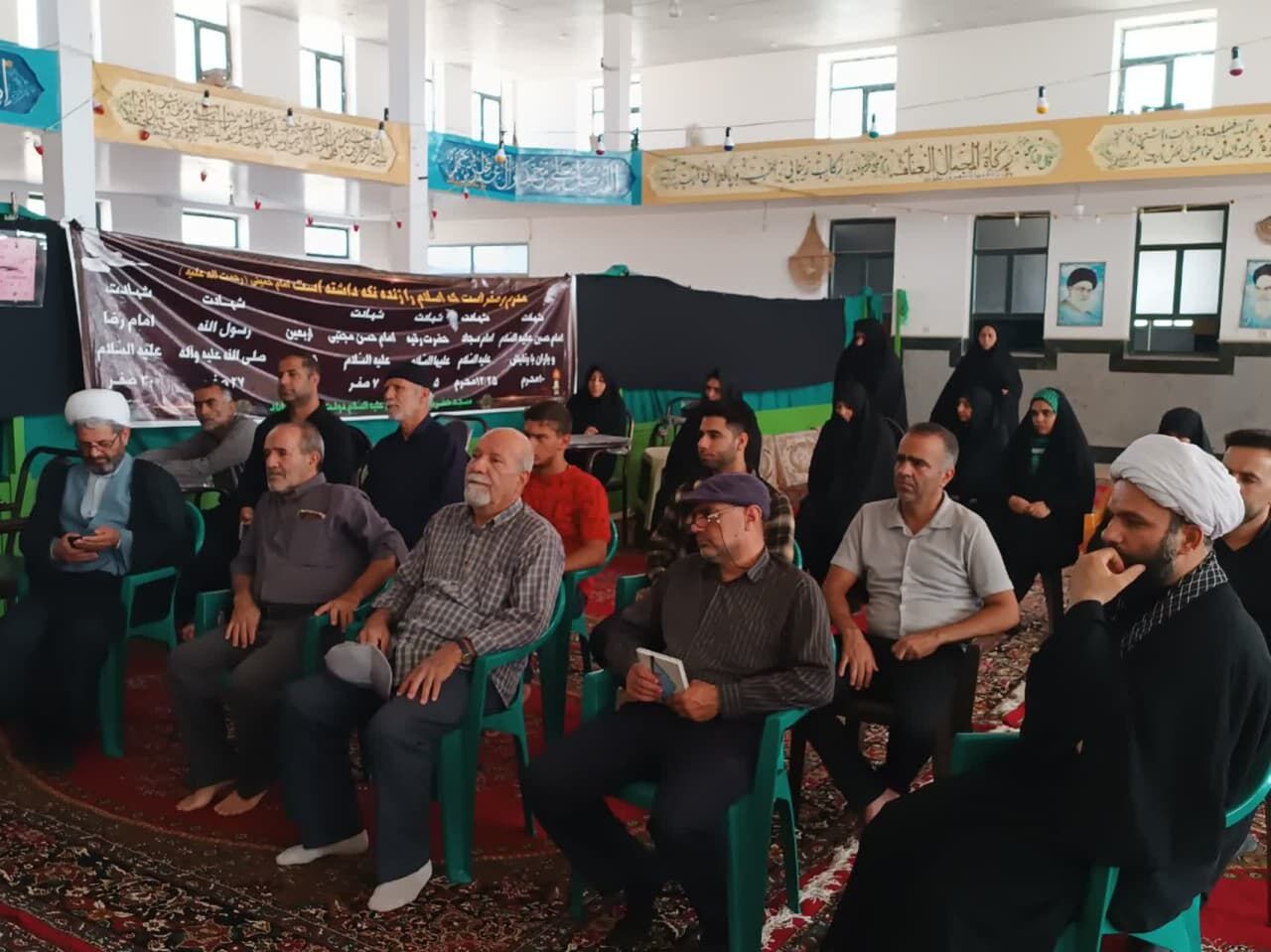 بازدید نماینده بنیاد هدایت از سه مسجد شاخص بخش کویرات آران و بیدگل