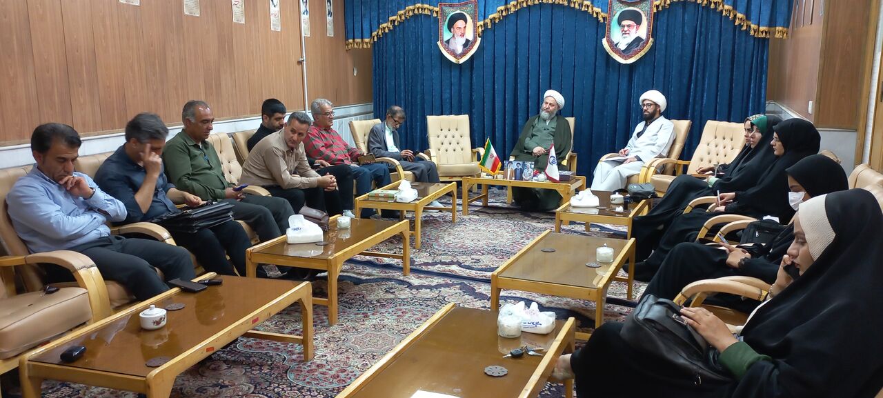 نماز جمعه، قرارگاه امید و اتحاد /جوانان باید احساس تکیهگاه معنوی کنند