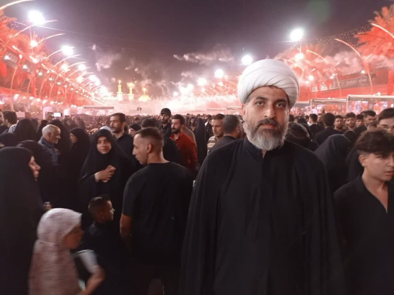 روضهای برای چشمها / اینجا اشک بیصدا میریزد