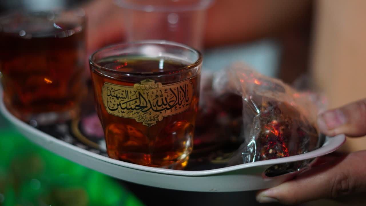 برپایی موکب عزاداری و پذیرایی کانون فرهنگی هنری طاها در زنجان