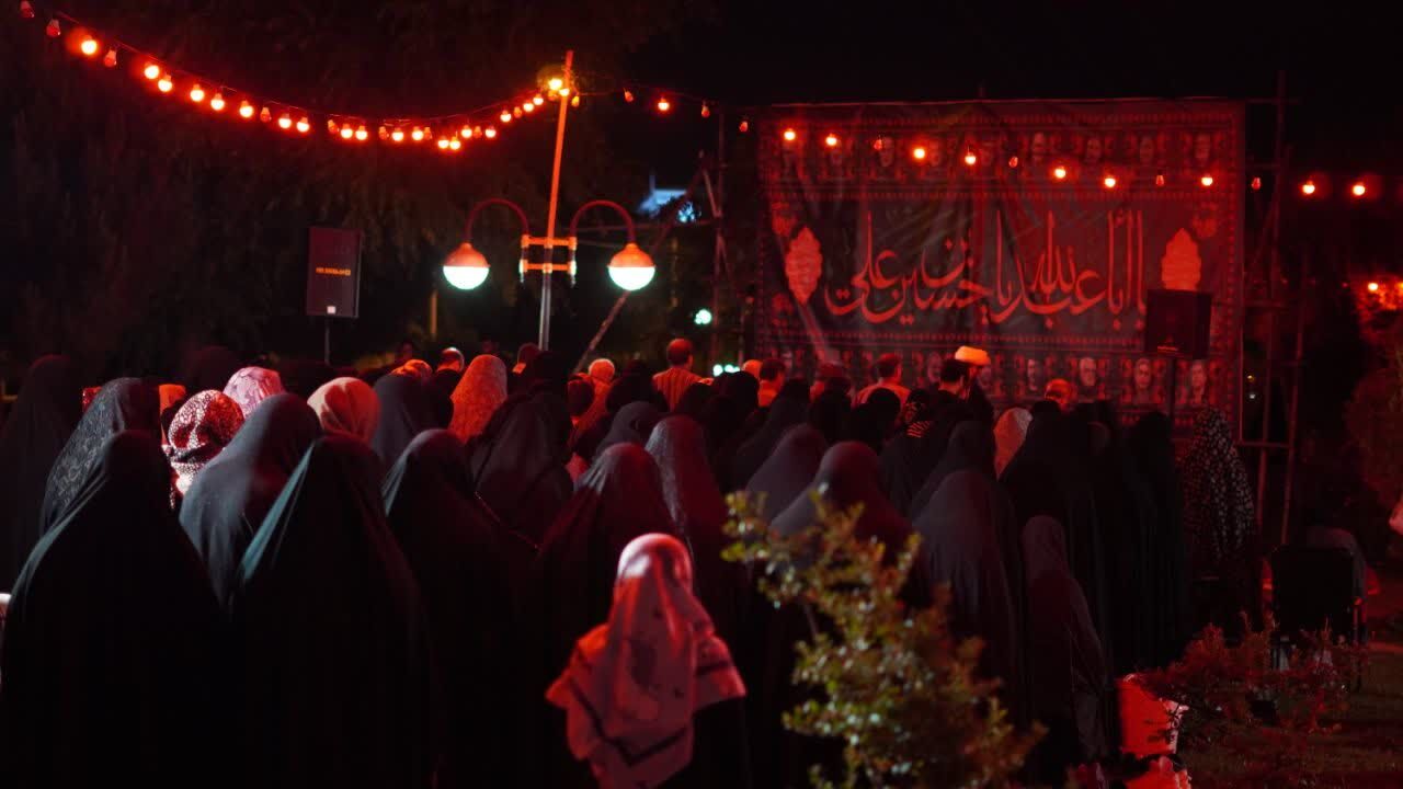 برپایی موکب عزاداری و پذیرایی کانون فرهنگی هنری طاها در زنجان