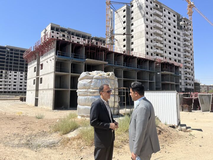 پیمانکار قبلی پروژه ۸۱۱۲ واحدی اراک خلع ید شد