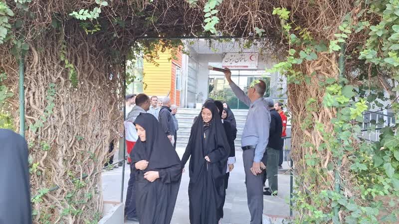 اعزام اولین تیم امدادی هلال احمر استان مرکزی به کربلای معلی