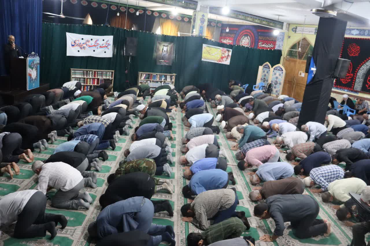 نماز جمعه از مظاهر تقوا است