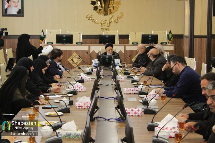 اجتماع دختران مشهدی برای دردانه اباعبدالله(ع)