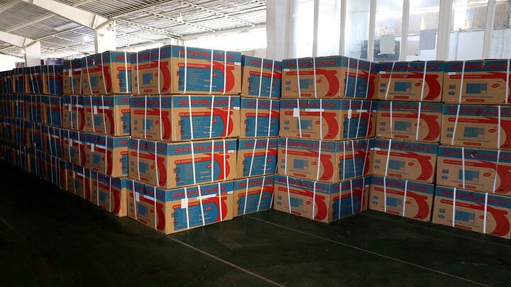 توزیع کولر گازی رایگان بین مددجویان مناطق گرمسیری ایلام