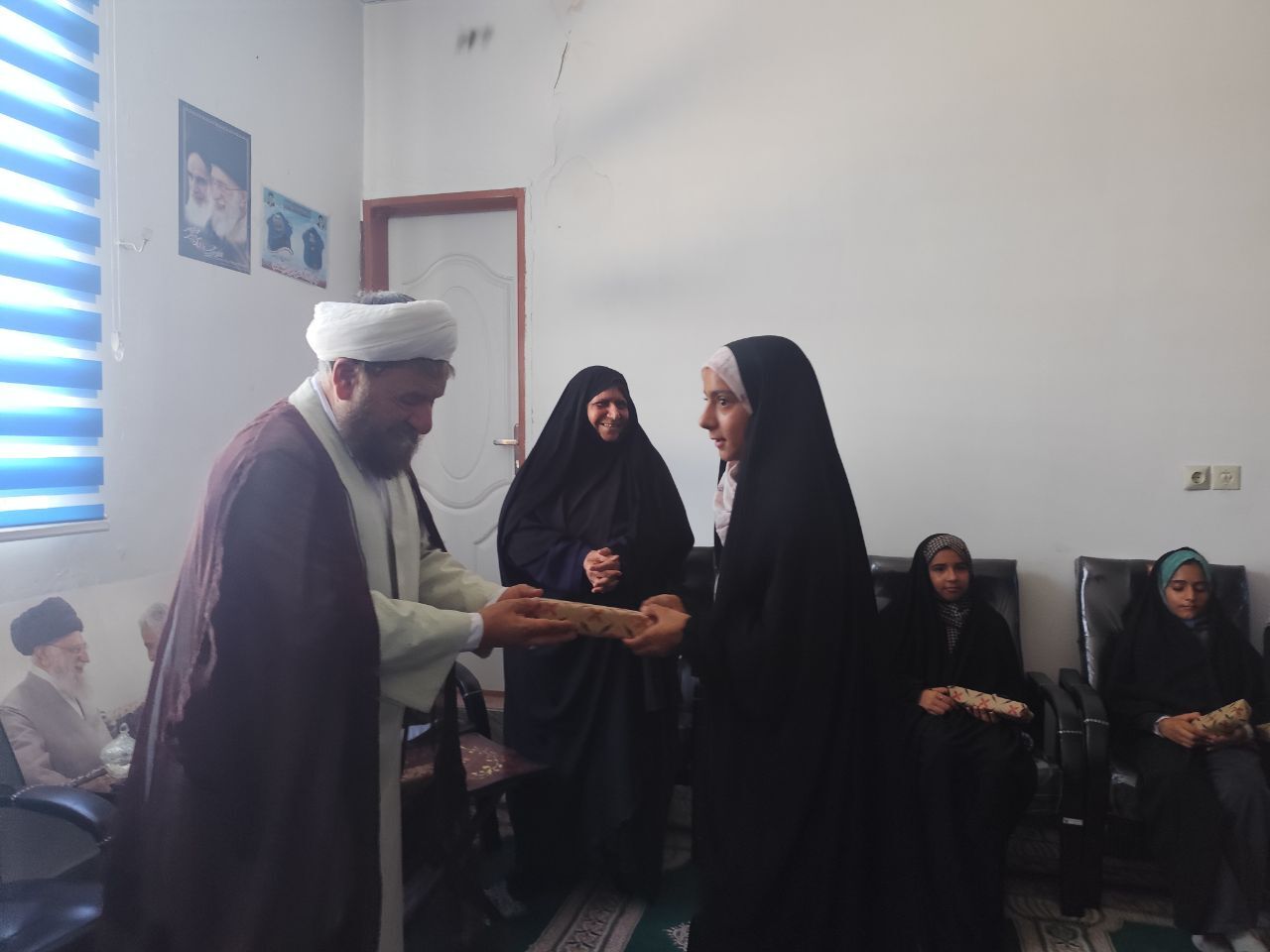 نماز جمعه یک منصب حکومتی و ولایی است