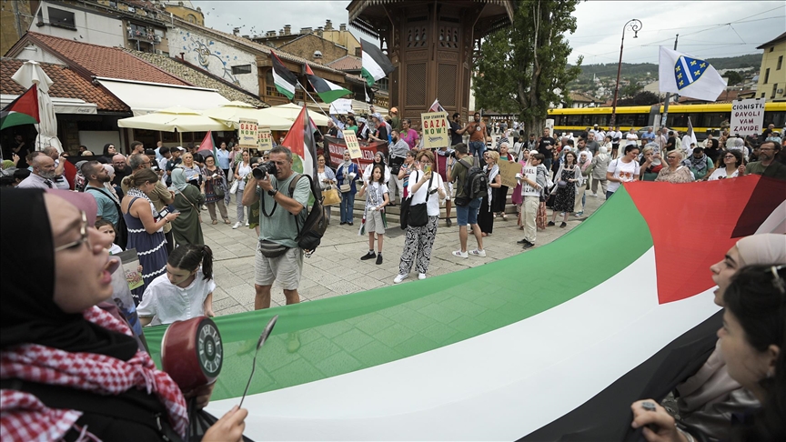 تداوم تظاهرات در کشورهای جهان در محکومیت سیاست گرسنگی دادن به مردم غزه