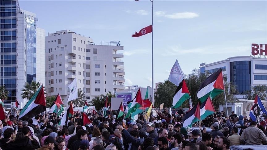 تداوم تظاهرات در کشورهای جهان در محکومیت سیاست گرسنگی دادن به مردم غزه