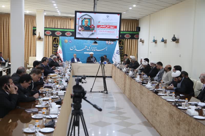 نسل آینده باید بیش از گذشته با مسجد و نماز پیوند بخورد