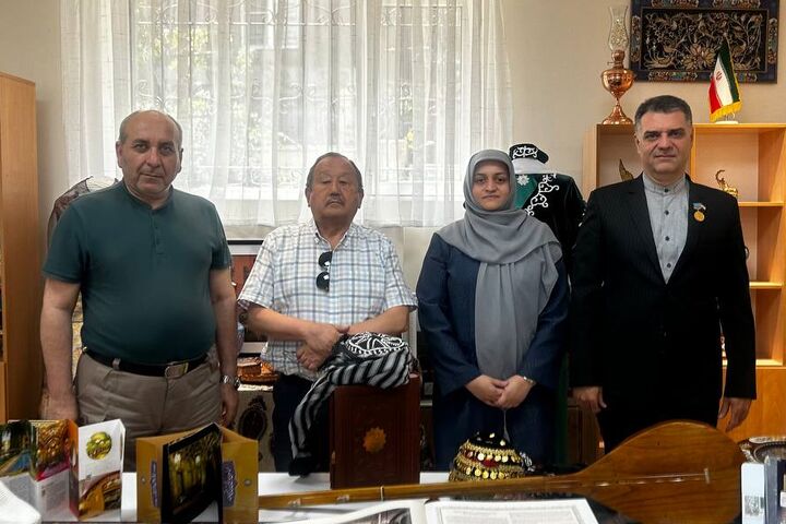 دعوت کارگردان قزاقستانی از فیلمسازان ایرانی برای جشنواره آلماتی