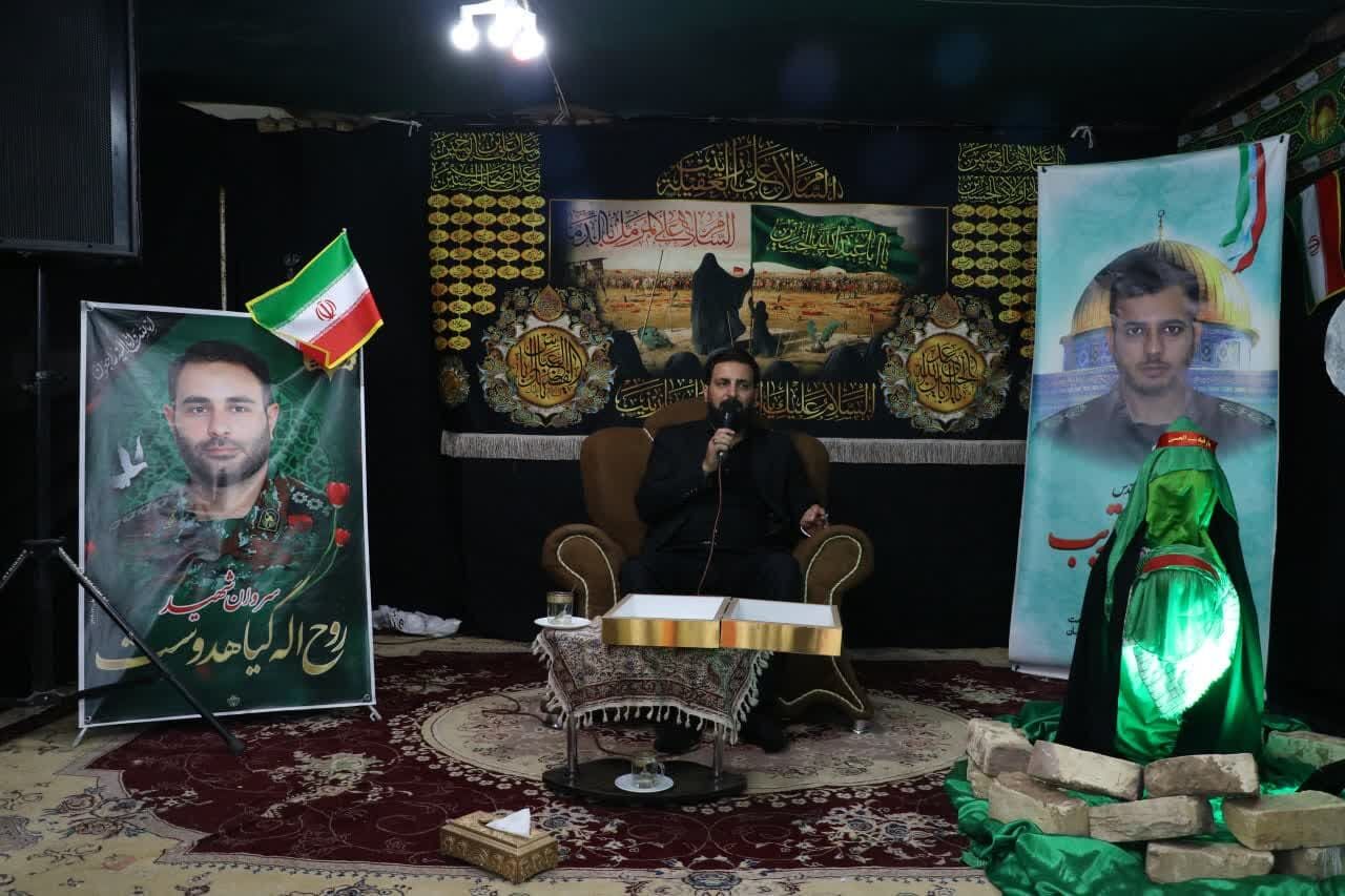 روایت عاشورا در قالب روضه‌ خانگی با نگاه به مسائل اجتماعی روز در آران وبیدگل