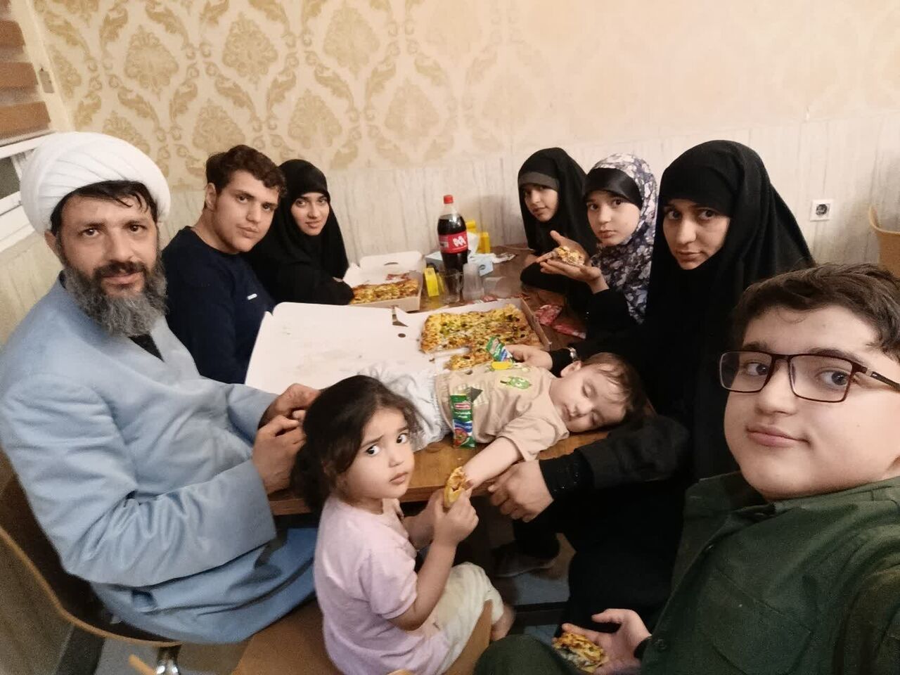 خانه ای پر از نور، منبری پر از صداقت/ صدای پدرانه از تریبون نمازجمعه طبس