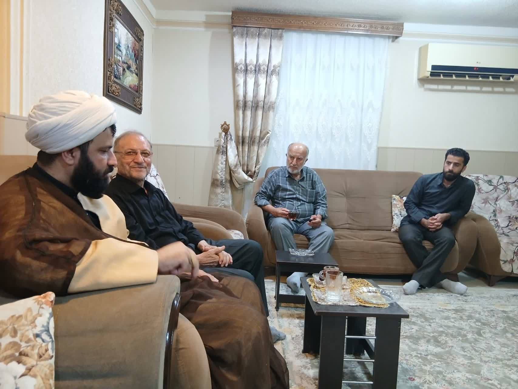 نماز جمعه نماد همدلی، وحدت و تأمینکننده نیاز جامعه است