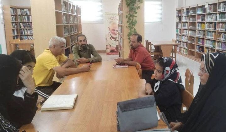 آموزش فنون شعرسرایی برای بچه‌های مسجدی کاشمر