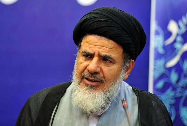 اهالی فرهنگ و مسجد از فرصت پیاده‌روی اربعین برای تقویت حوزه فرهنگ بهره ببرند