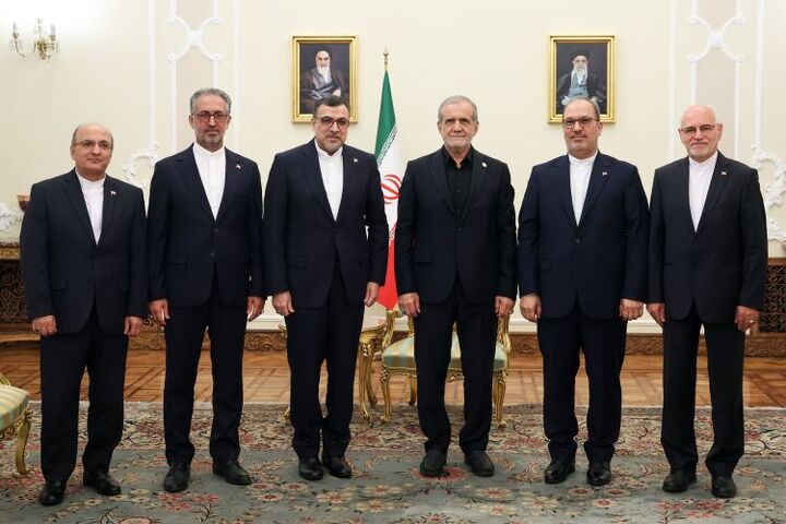 تاکید پزشکیان بر ارتقای تعامل با کشورهای دیگر، بر مبنای منافع مشترک و اصل برد-برد