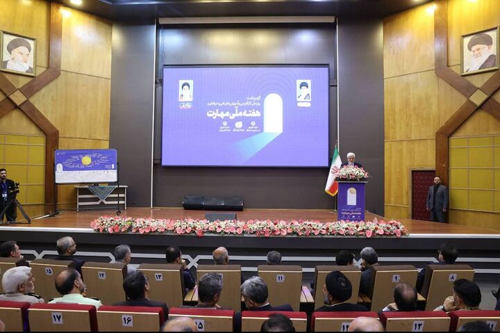 نباید در فناوری‌های نوظهور از کشورهای پیشرفته‌ عقب ماندگی داشته باشیم