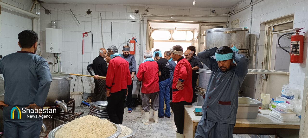 ۸۰۰ سال عبور ایمان از دل خاک/ مسجد عاشورا همچنان تپنده در چهاردرخت بیرجند