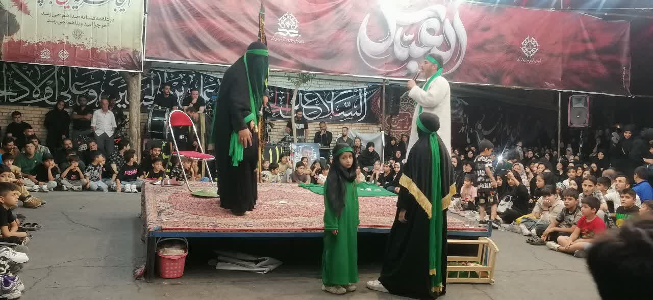 باید مفاهیم و فرهنگ عاشورا بیش از پیش در جامعه ترویج شود