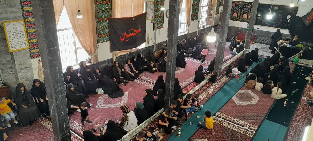 مادران و دختران کانونی در غم مظلومیت حضرت رقیه(س) گریستند