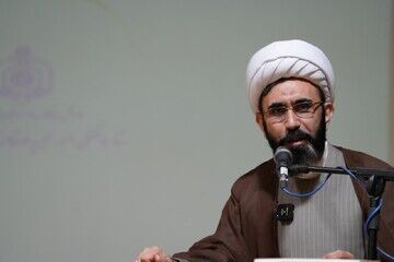 شرفخانی: وقف زبان مشترک ملت‌ها برای صلح و همکاری است