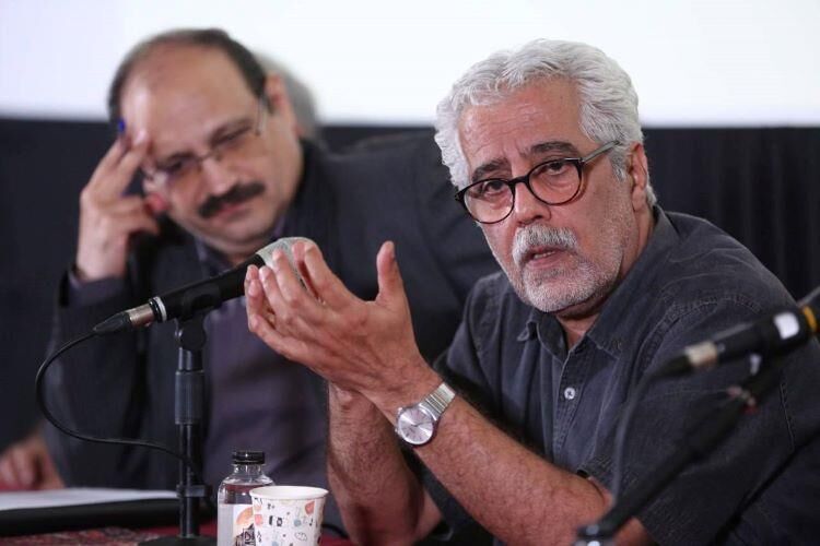 احمدرضا درویش: همه ما این روزها به ایران فکر میکنیم